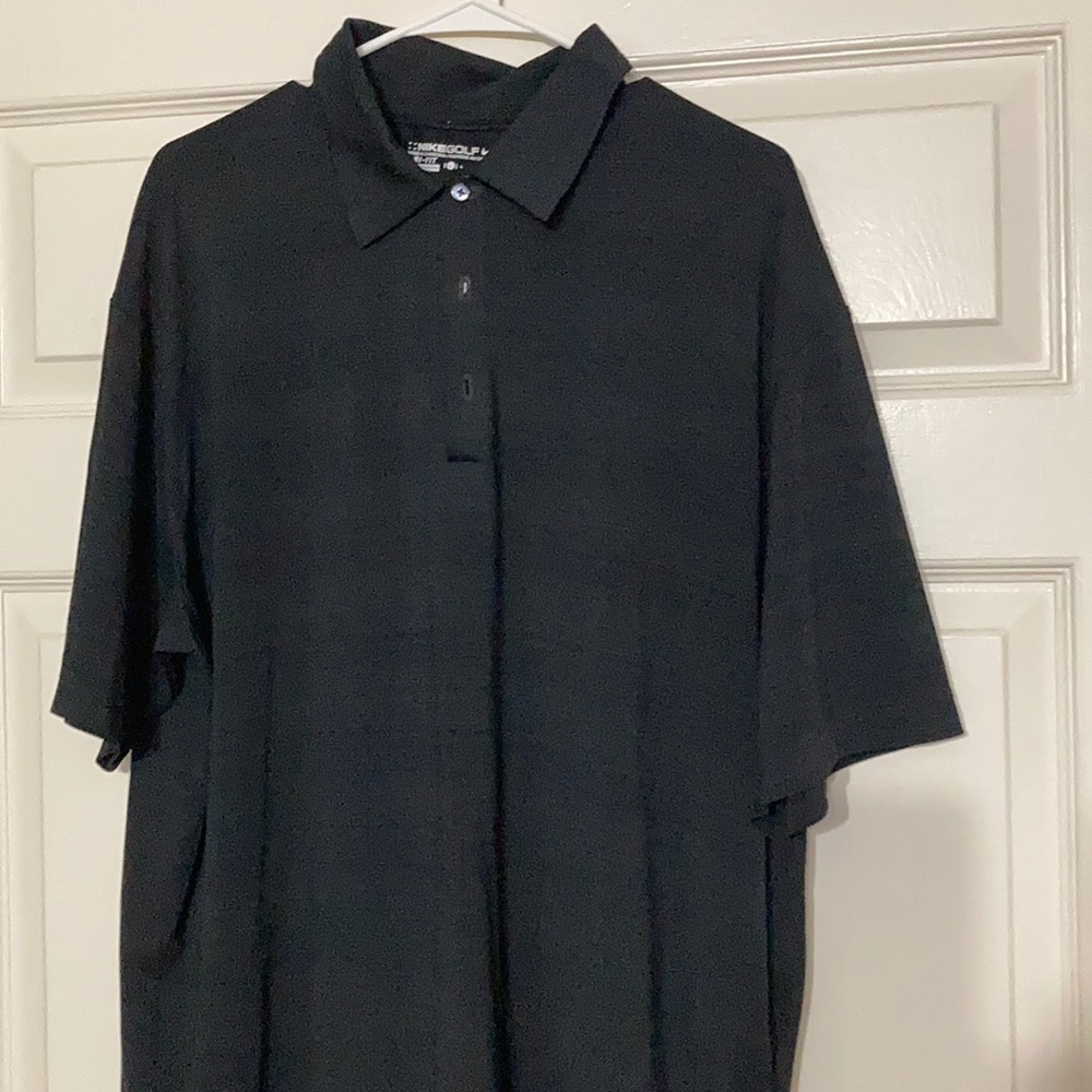 Men’s black nike polo